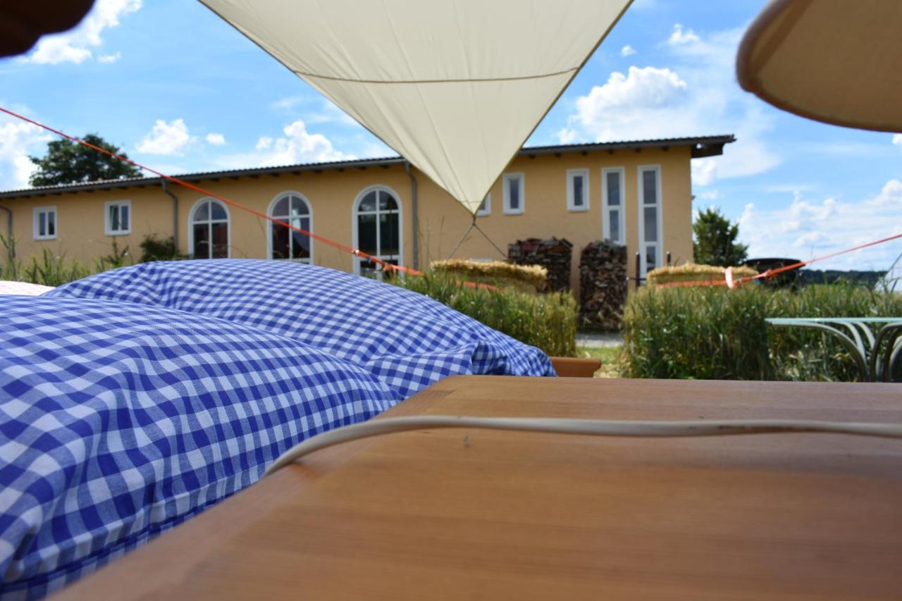 Open Air, Bett Im Kornfeld Finning Exterior foto